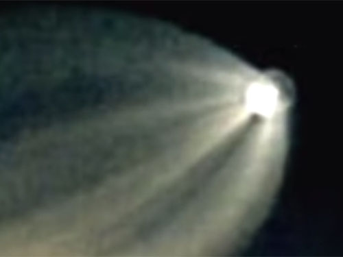 超巨大な怪光がロシア上空に出現 3