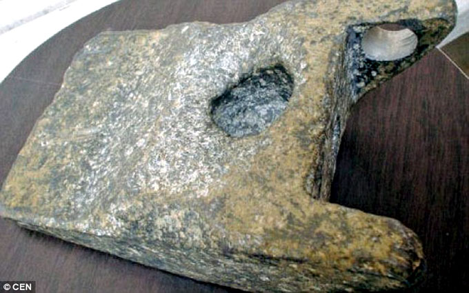 ルーマニアで発見されたアルミニウム製オーパーツ